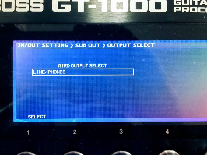 SUB OUTのAIRD OUTPUT SELECT設定画面